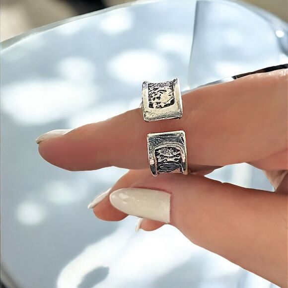 NIB Silver Ram Skull ring, Goat Skull ring, Buffalo Skull, Sheep Skull ring, Vin - Picture 8 of 9